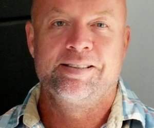 Veelsydige Neil Stemmet 